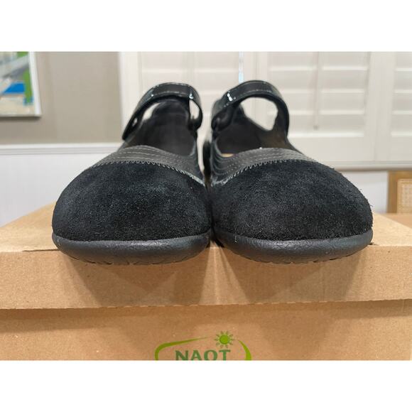 Naot Kirei Mary Jane Black Suede Leather Combo Size 10/11 US 41 EU NIB Versatile - Picture 7 of 14